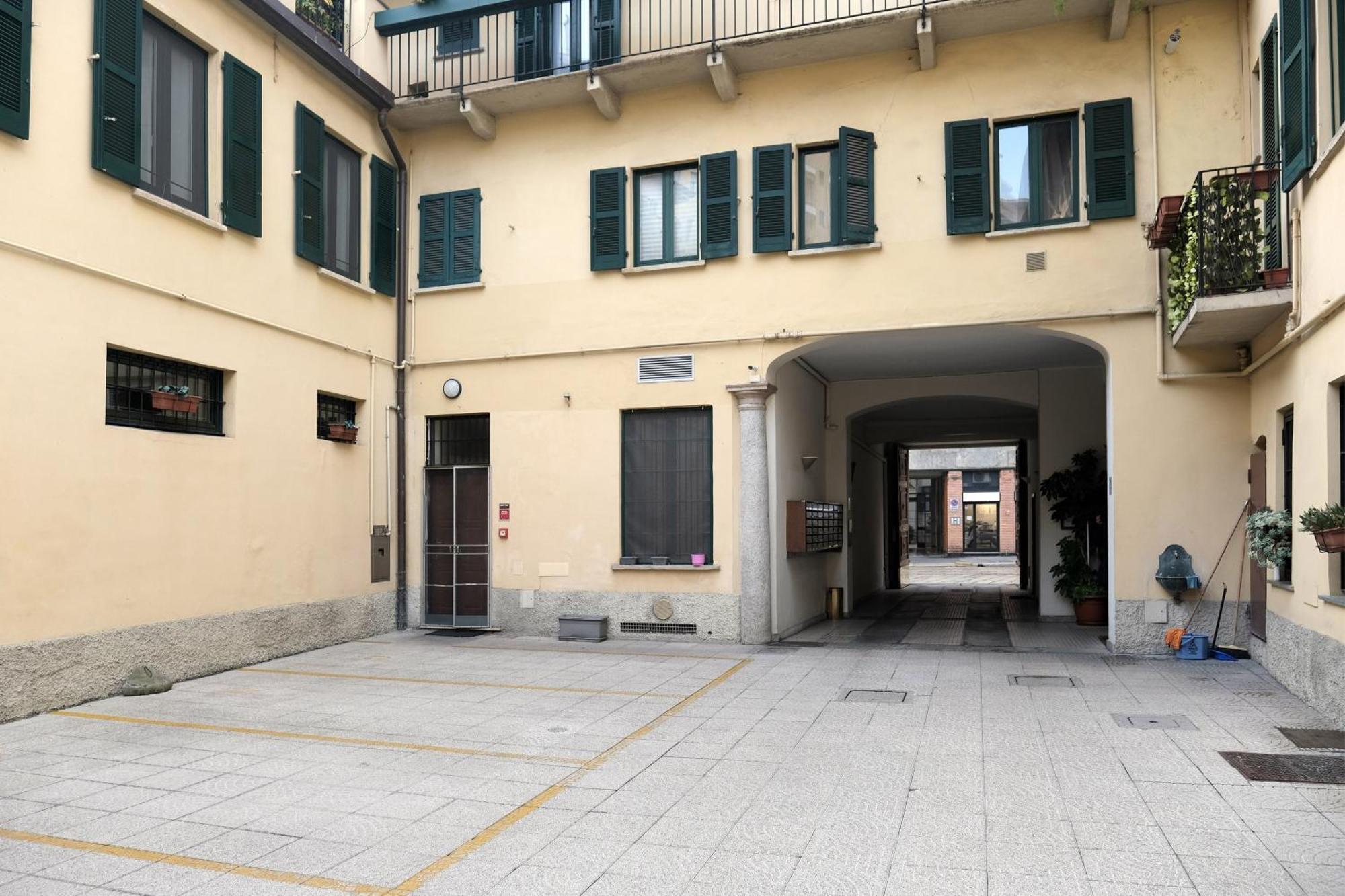 Comecasa Bright Terraced Apartment In Porta Romana Vicino Clinica Mangiagalli Milán Exteriér fotografie
